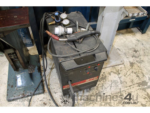 caption CIG Transmig 275 Mig Welder – Stock # 3741