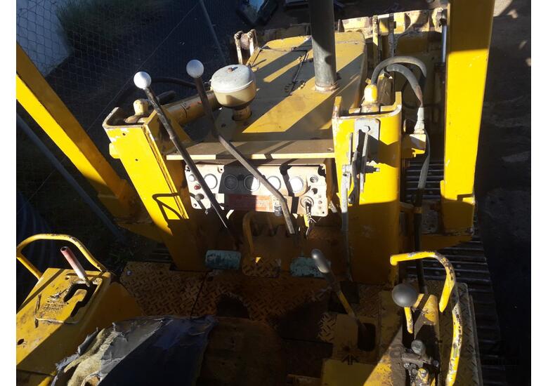 Used Caterpillar 931B Crawler Loader in , Listed on Machines4u