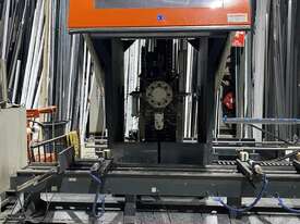 CNC MACHINING CENTRE - picture0' - Click to enlarge