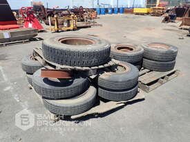 4 X 235/75R17.5, 1 X 10.00R20 & 7.50R15 TRUCK TYRES - picture0' - Click to enlarge