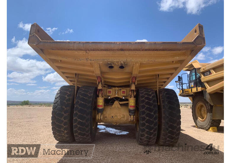 caption Caterpillar 777G Dump Truck