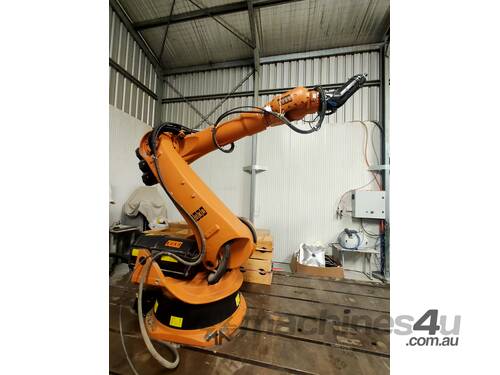 Kuka KR180 6 Axis Robot