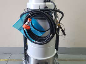 202BL Single Phase Dry Industrial Vacuum Cleaner - picture1' - Click to enlarge