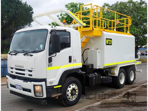 Isuzu 6x4 Water Truck - Hire