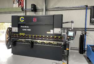 LZK CNC 4 axis press brake - with crowning 110T 3200mm