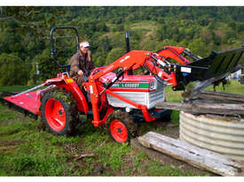 Kubota L2202DT 26hp 4WD Diesel Tractor - picture2' - Click to enlarge