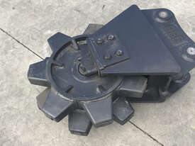 COMPACTION WHEEL 8 TONNE SYDNEY BUCKETS - picture2' - Click to enlarge