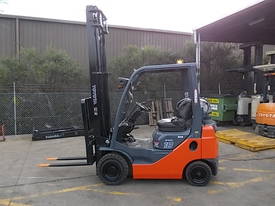 TOYOTA 8FG18 FORKLIFT 1.8 TON 6000MM LIFT - picture0' - Click to enlarge