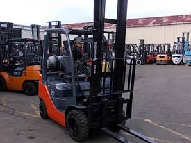 TOYOTA 8FG18 FORKLIFT 1.8 TON 6000MM LIFT - picture1' - Click to enlarge