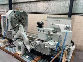 Megabore Big swing short bed lathe. - picture0' - Click to enlarge
