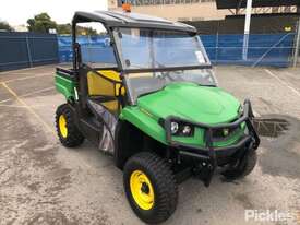 2018 John Deere XUV560E - picture0' - Click to enlarge