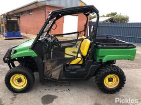 2018 John Deere XUV560E - picture1' - Click to enlarge