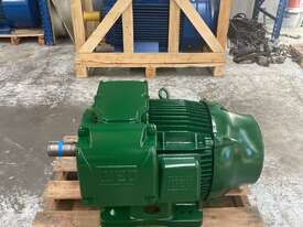 75 kw 100 hp 4-pole 1480 rpm 415v Foot Mount 250S/M frame IP66 AC Electric Motor WEG Model K46 W22 - picture0' - Click to enlarge