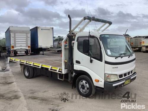 2003 Hino Dutro 7500