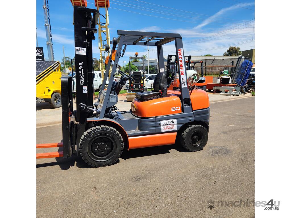 Used 1996 Toyota 026FG30 Forklifts and Stackers in GRIFFITH, NSW
