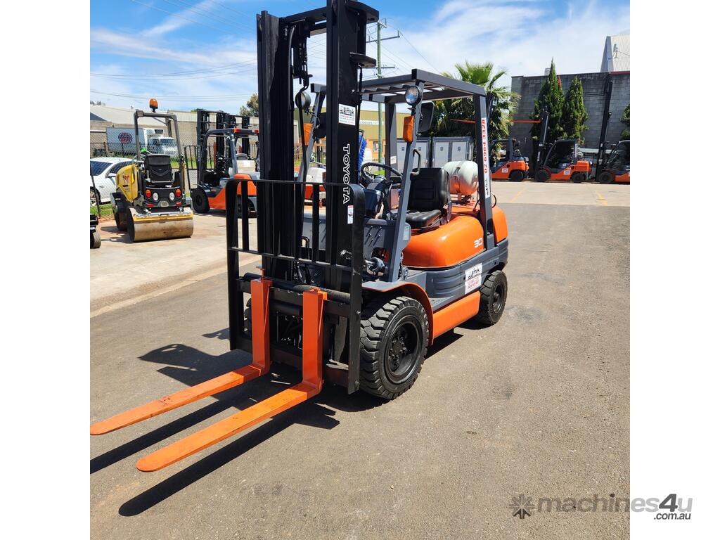 Used 1996 Toyota 026FG30 Forklifts and Stackers in GRIFFITH, NSW