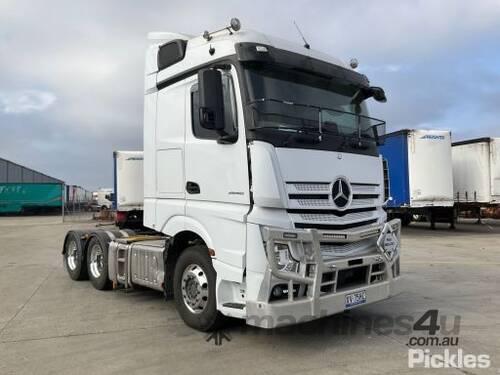 2019 Mercedes Benz Actros 2658