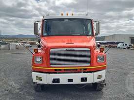 Freightliner FL80 - picture0' - Click to enlarge