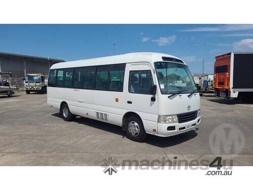 Toyota Coaster XZB50R