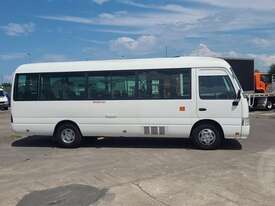 Toyota Coaster XZB50R - picture0' - Click to enlarge