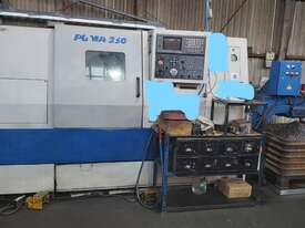 Daewoo Puma 250-B CNC Turning Centre with Hydraulic Tailstock - picture0' - Click to enlarge