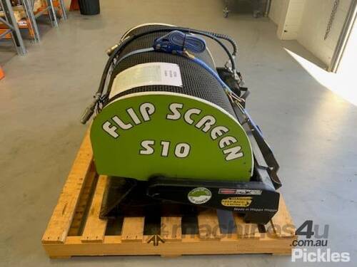 Flip Screen Screening Bucket Attachment, 
Model: S10, Additional Screens Included. ,Serial No: C10.1