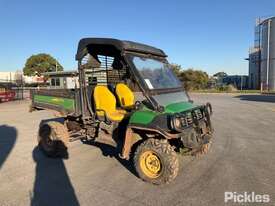 2015 John Deere Gator - picture0' - Click to enlarge