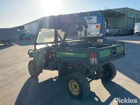 2015 John Deere Gator - picture2' - Click to enlarge