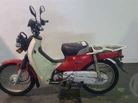 Honda Supercub - picture1' - Click to enlarge