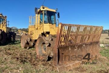 Caterpillar   816 compactor
