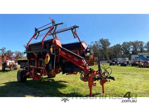 Kuhn Merge Maxx 902