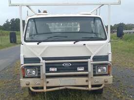 TRAY TRUCK 1988 FORD TRADER DUAL CAB - picture1' - Click to enlarge