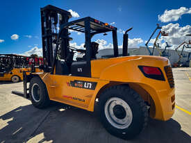 UN Forklift 10T Diesel: Forklifts Australia - the Industry Leader! - picture1' - Click to enlarge