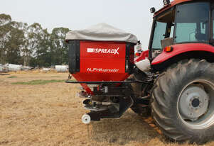 FARMTECH ALPHA F20 DOUBLE DISC SPREADER (2000L)