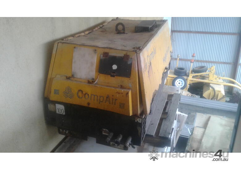 caption 175 cfm , Compair , Deutz powered , ex Gov QLD , 1700 hrs ,