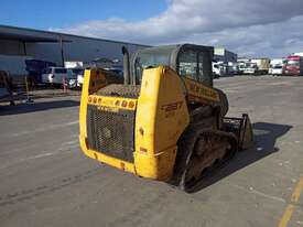 New Holland C227 Posi Track Skid Steer Loader - picture0' - Click to enlarge