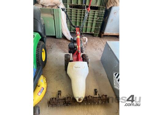 Euro Systems, SickleBar Mower - Model 210, - Briggs and Stratton 4 Stroke Motor