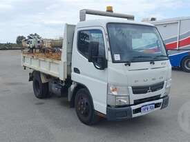 Fuso Canter - picture0' - Click to enlarge