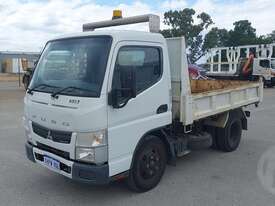 Fuso Canter - picture1' - Click to enlarge