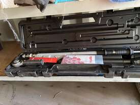 NORBAR TORQUE WRENCH - picture0' - Click to enlarge