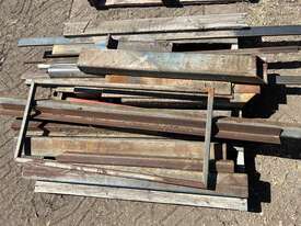 Pallet of Steel  - picture0' - Click to enlarge