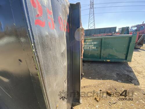 25 Cubic Meter Hook Lift Bin