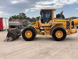 2007 Volvo L60F 4x4 Articulated Front End Loader - picture2' - Click to enlarge