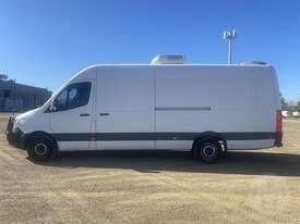 Mercedes-Benz Sprinter - picture2' - Click to enlarge
