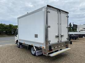 2013 Hino 300 Series 616 Hybrid White Refrigerated 4.0l 4x2 - picture1' - Click to enlarge