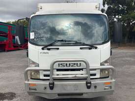 2008 Isuzu FRR600 Pantech - picture0' - Click to enlarge