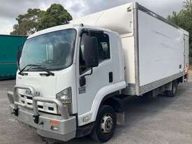 2008 Isuzu FRR600 Pantech - picture1' - Click to enlarge