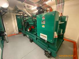 Cummins 500KW generator - low hours, great condition 1988 - picture0' - Click to enlarge