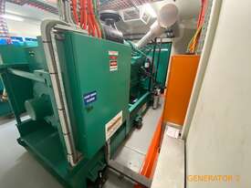 Cummins 500KW generator - low hours, great condition 1988 - picture2' - Click to enlarge