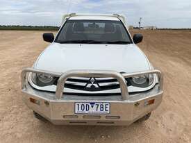 Mitsubishi Triton SDS Diesel - picture0' - Click to enlarge